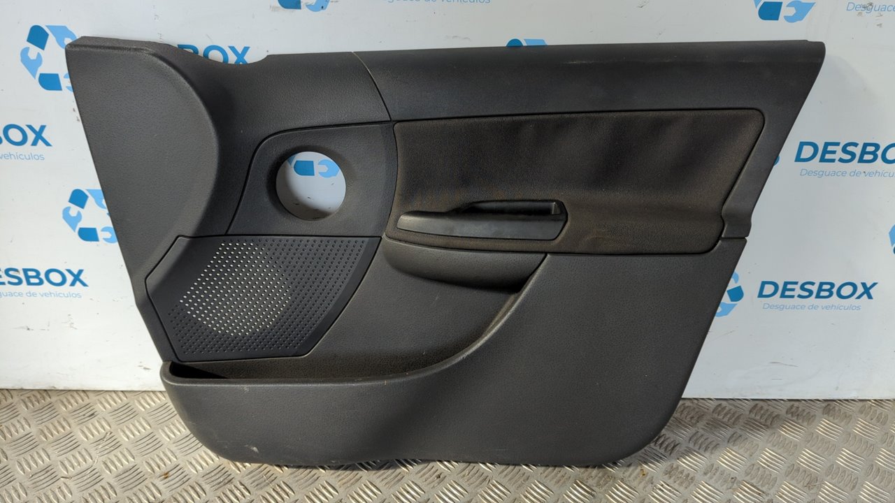 GUARNECIDO PUERTA DELANTERA DERECHA CITROEN C3