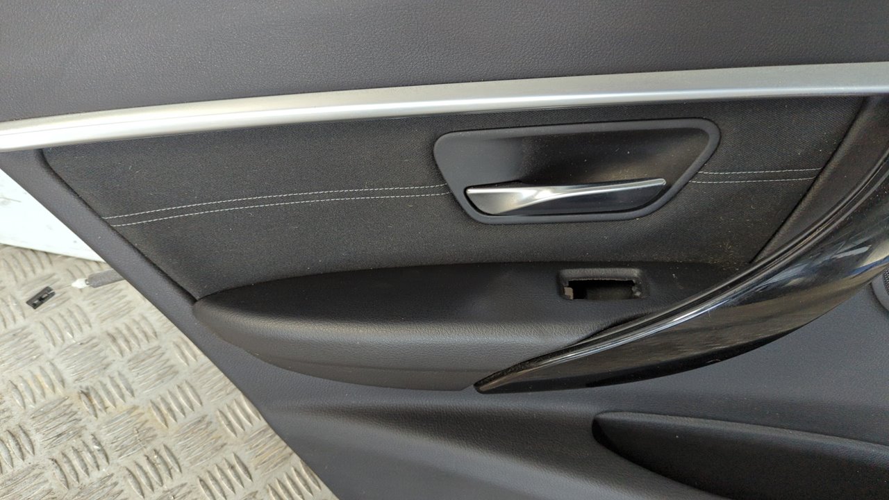 GUARNECIDO PUERTA TRASERA IZQUIERDA BMW SERIE 3 LIM. (F30) - vista 2