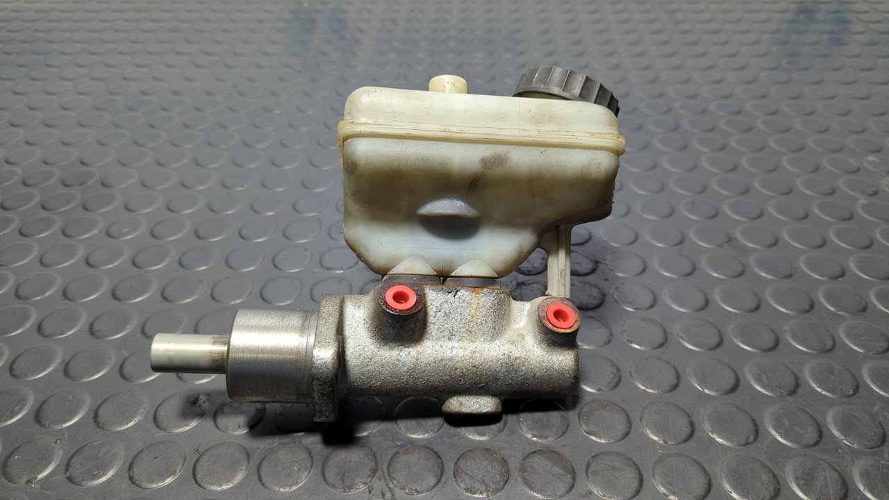 BOMBA FRENO MERCEDES-BENZ VITO (W638) CAJA CERRADA - vista 3