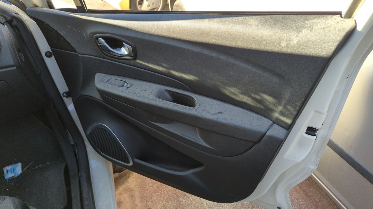 REJILLA DELANTERA RENAULT CAPTUR - vista 8