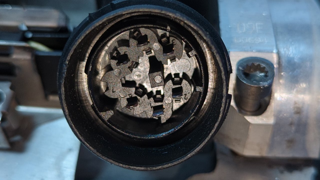 CULATA VOLKSWAGEN TOUAREG (7LA) - vista 7