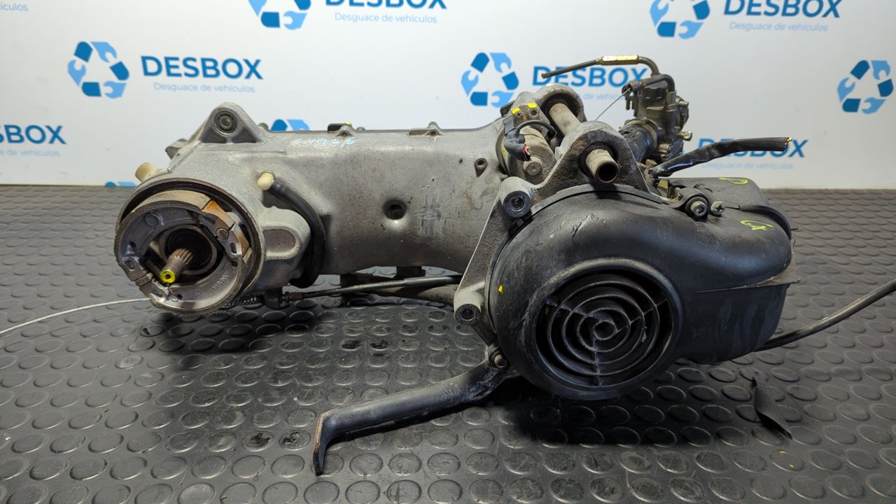 MOTOR  YAMAHA AEROX 50 - vista 2