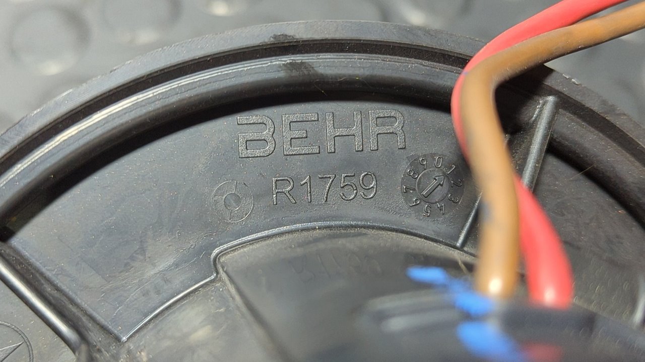 MOTOR CALEFACCION MERCEDES-BENZ CLASE E (W212) FAMILIAR - vista 2