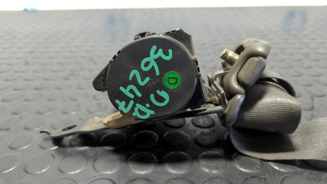 CINTURON DELANTERO DERECHO NISSAN TERRANO/TERRANO.II (R20) - vista 3