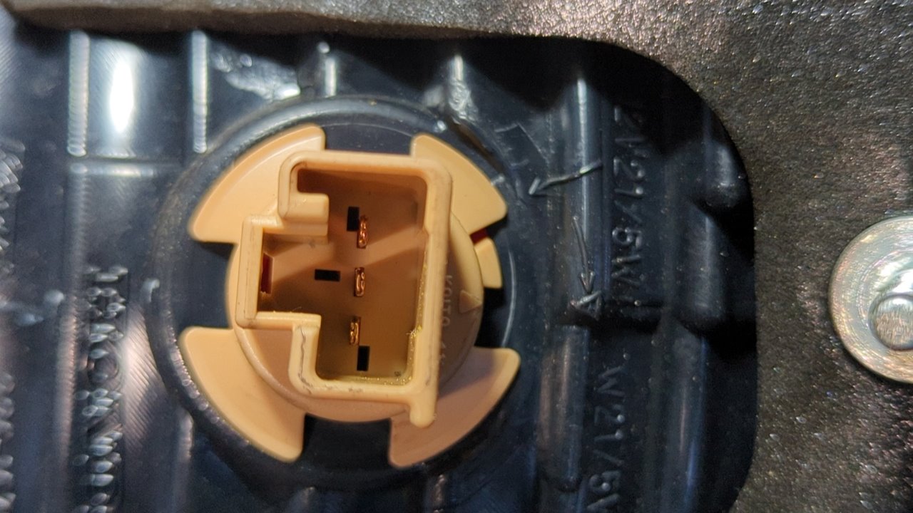 PILOTO PORTON IZQUIERDO HONDA CIVIC BERLINA (FN) - vista 7