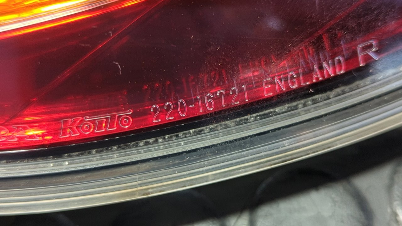 PILOTO TRASERO DERECHO HONDA CIVIC BERLINA (FN) - vista 6