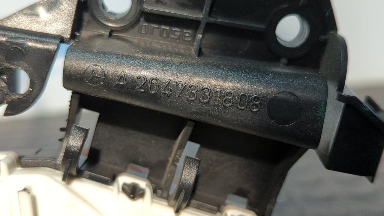 CERRADURA PUERTA TRASERA DERECHA MERCEDES-BENZ CLASE C (W204) LIM. - vista 8