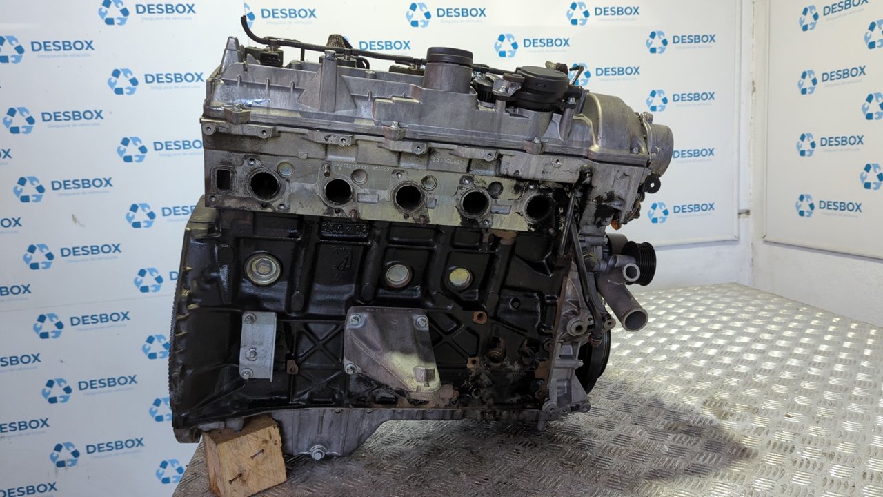 MOTOR MERCEDES-BENZ CLASE CLK (W209) COUPE - vista 4