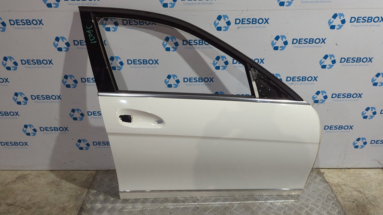 PUERTA DELANTERA DERECHA MERCEDES-BENZ CLASE C (W204) LIM.