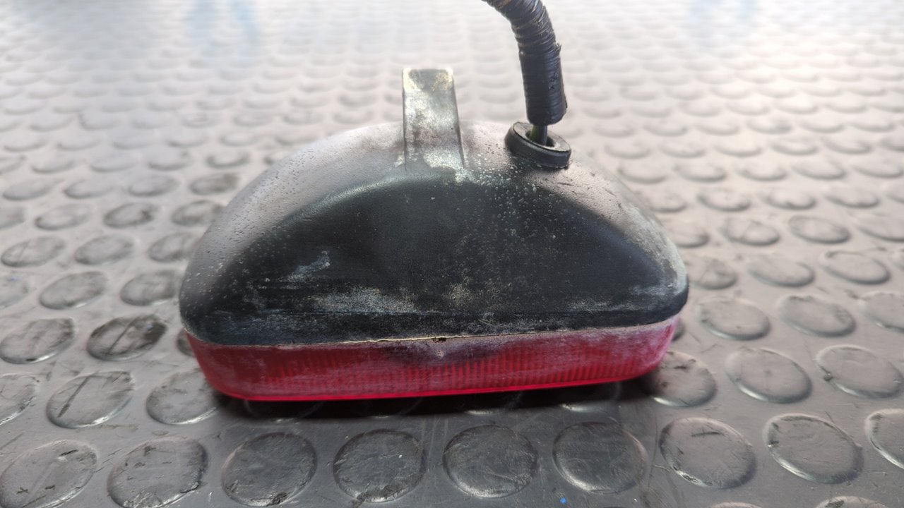 PILOTO TRASERO IZQUIERDO PARAGOLPES FORD EXPLORER - vista 4