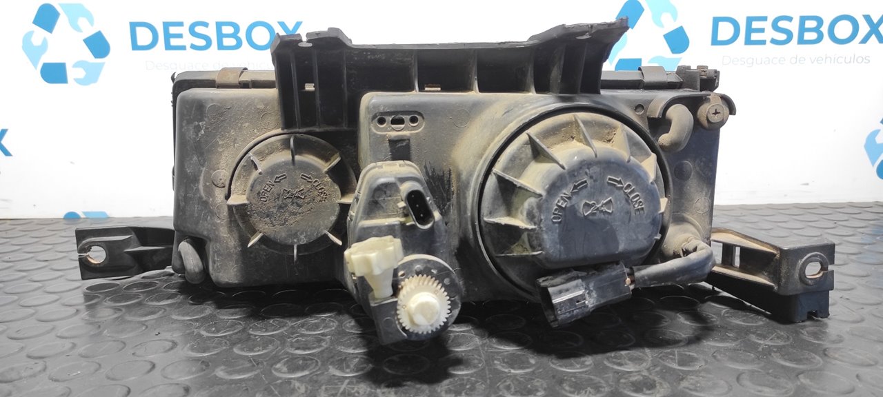 FARO DERECHO SSANGYONG MUSSO - vista 4