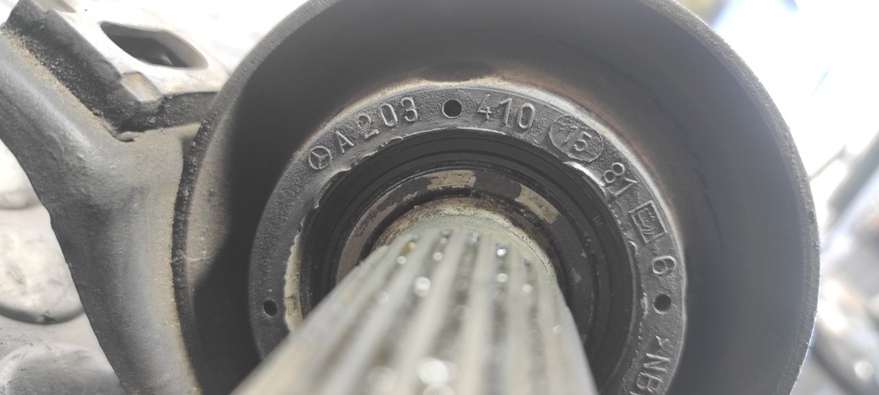 TRANSMISION CENTRAL MERCEDES-BENZ CLASE CLK (W209) COUPE - vista 4