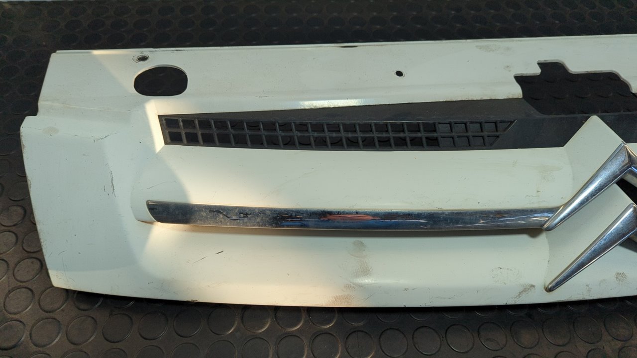 REJILLA DELANTERA CITROEN BERLINGO - vista 5