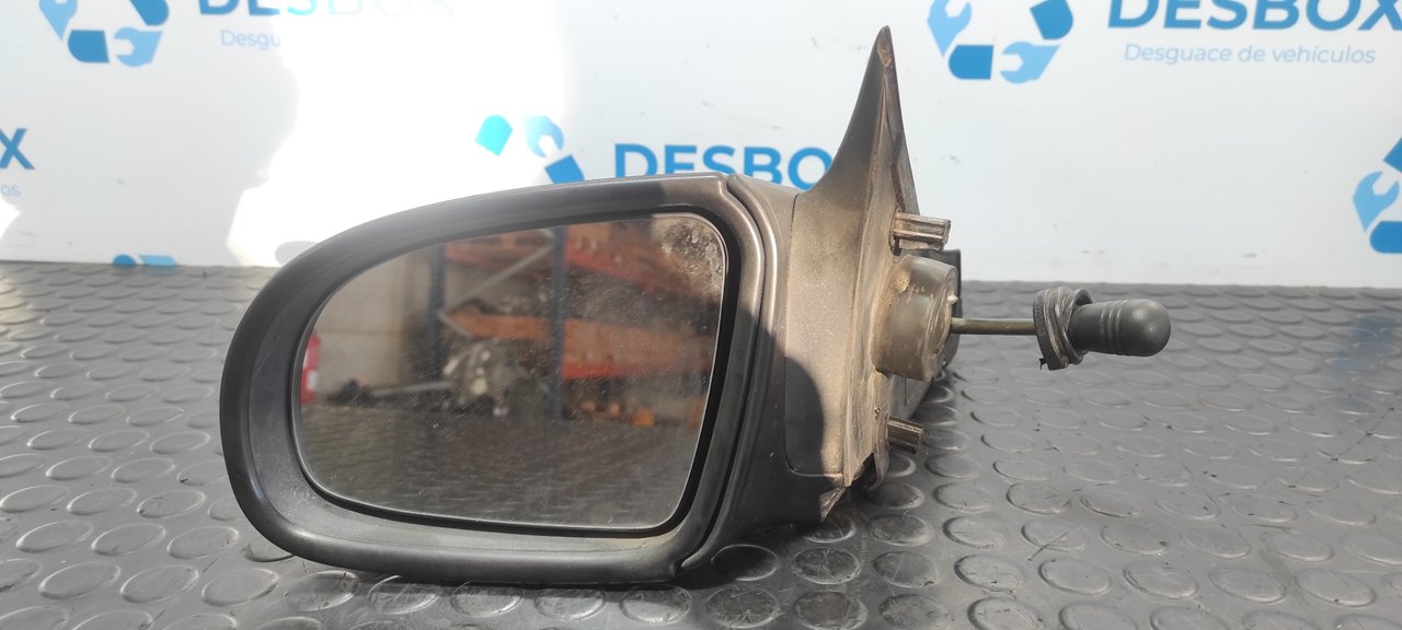 RETROVISOR IZQUIERDO OPEL CORSA B