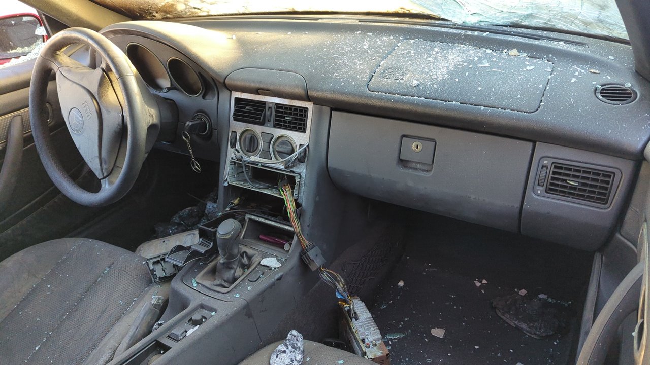 CINTURON DELANTERO DERECHO MERCEDES-BENZ CLASE SLK (W170) ROADSTER - vista 8