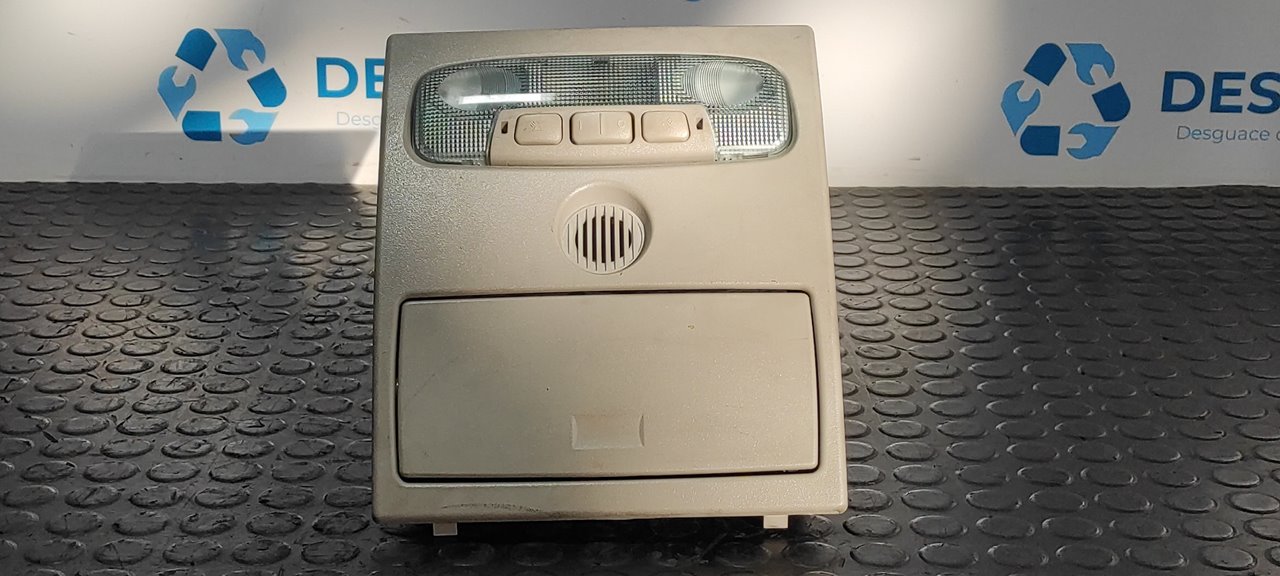 LUZ INTERIOR FORD KUGA (CBS)