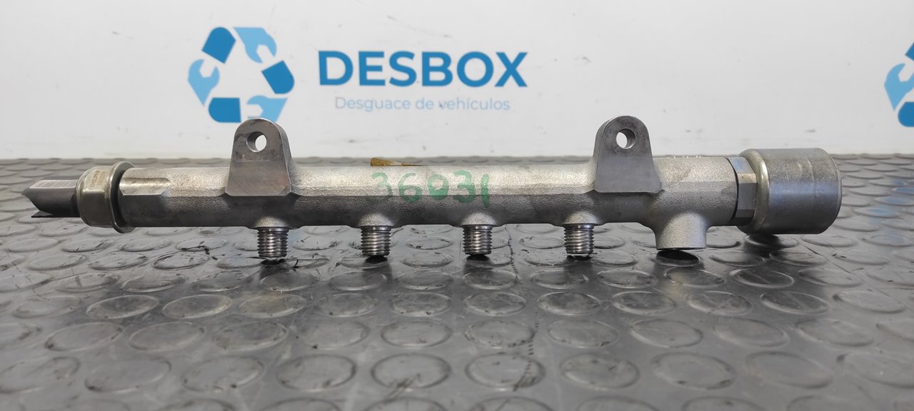 RAMPA INYECTORA MERCEDES-BENZ CLASE C (W204) LIM. - vista 4