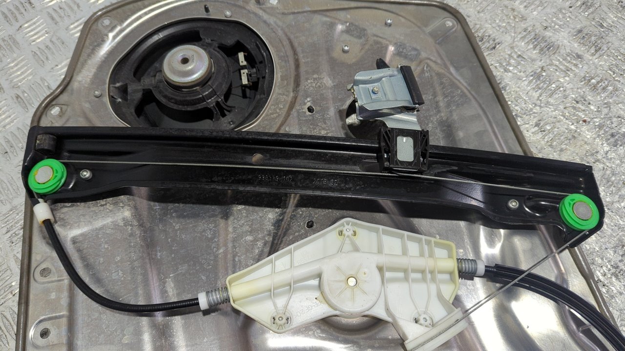 ELEVALUNAS DELANTERO IZQUIERDO MERCEDES-BENZ CLASE C (W204) LIM. - vista 8