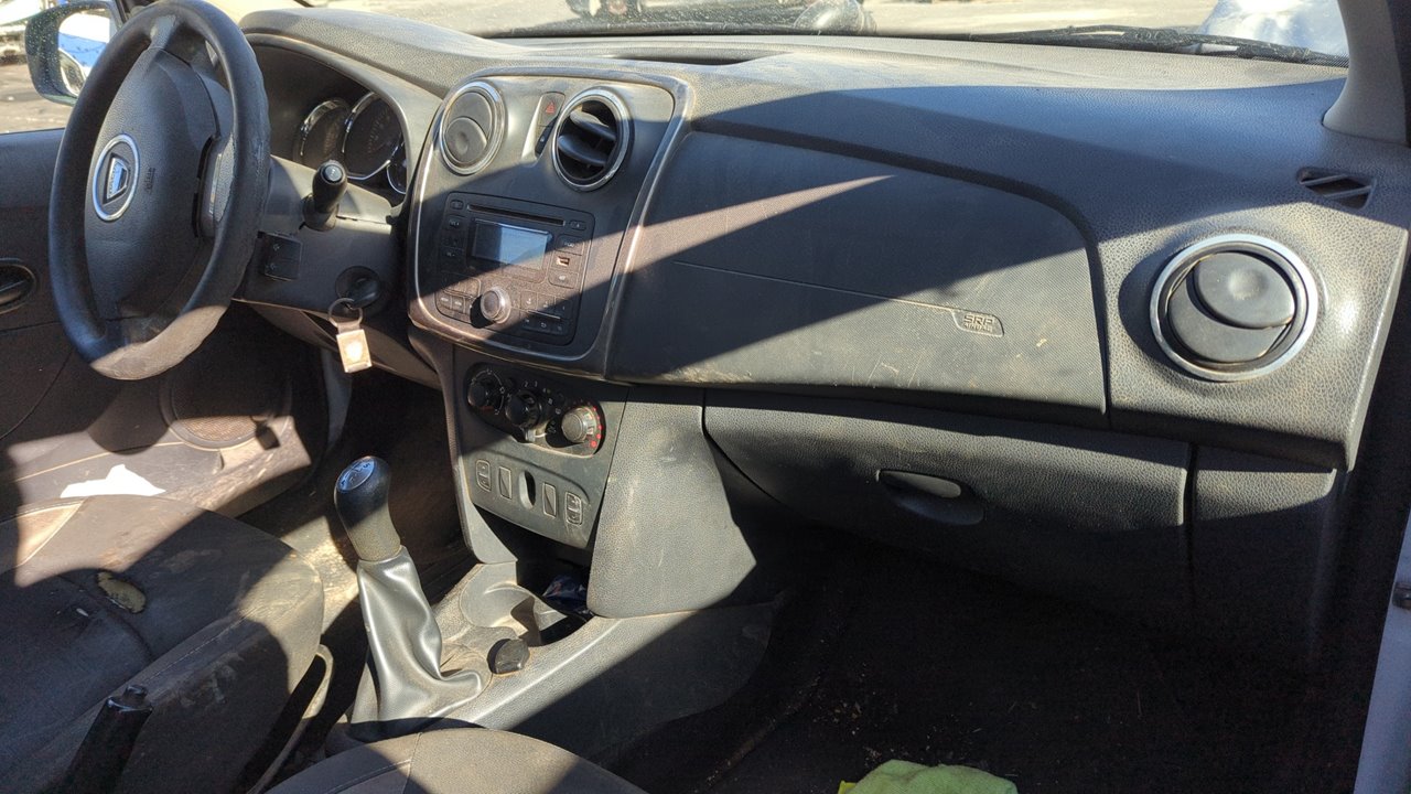 MANDO CALEFACCION / AIRE ACONDICIONADO DACIA SANDERO - vista 7