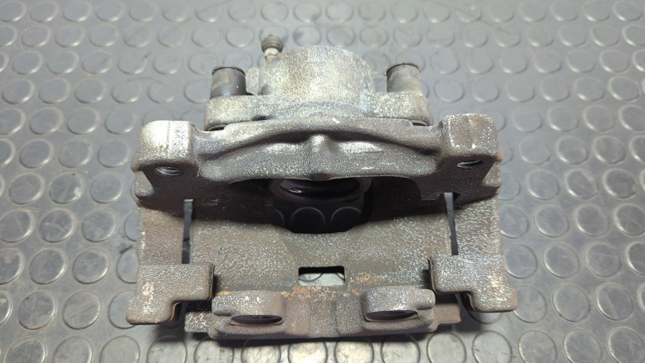 PINZA DE FRENO DELANTERA IZQUIERDA FORD MONDEO BER. (CA2) - vista 4