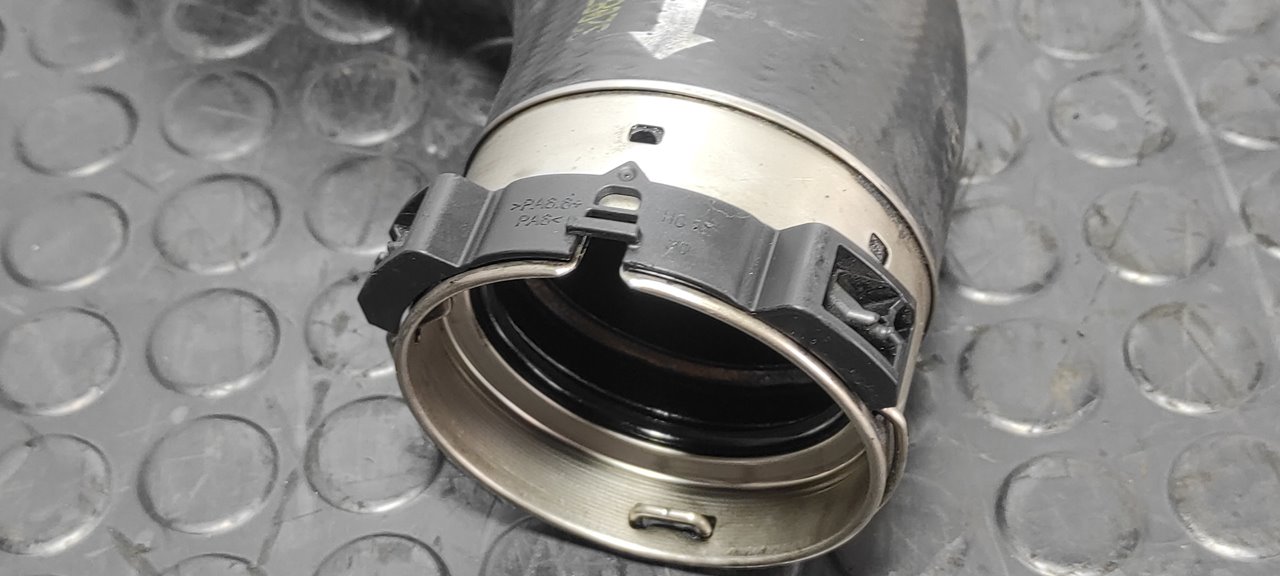 TUBO MERCEDES-BENZ CLASE C (W204) LIM. - vista 2