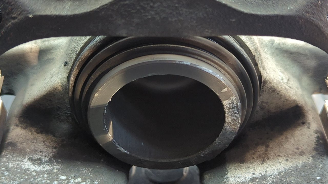 PINZA DE FRENO DELANTERA DERECHA MERCEDES-BENZ CLASE C (W204) LIM. - vista 8