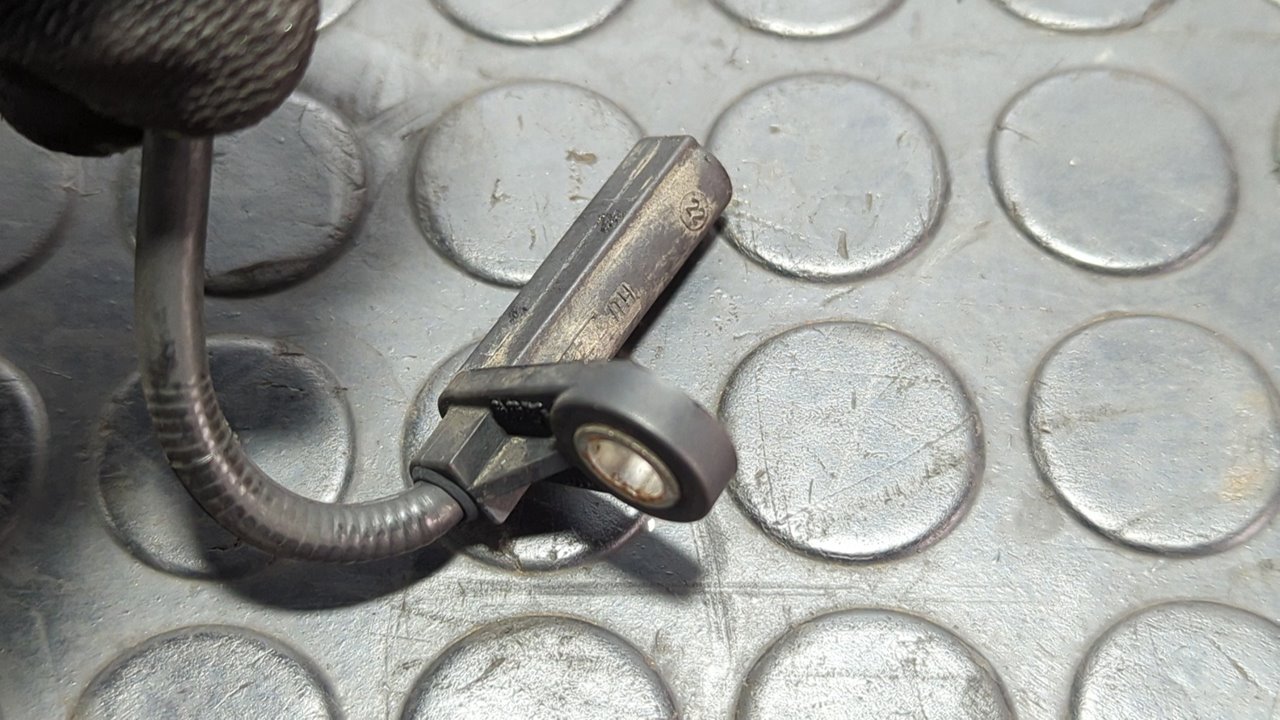 SENSOR ABS DELANTERO DERECHO MERCEDES-BENZ CLASE C (W204) LIM. - vista 4