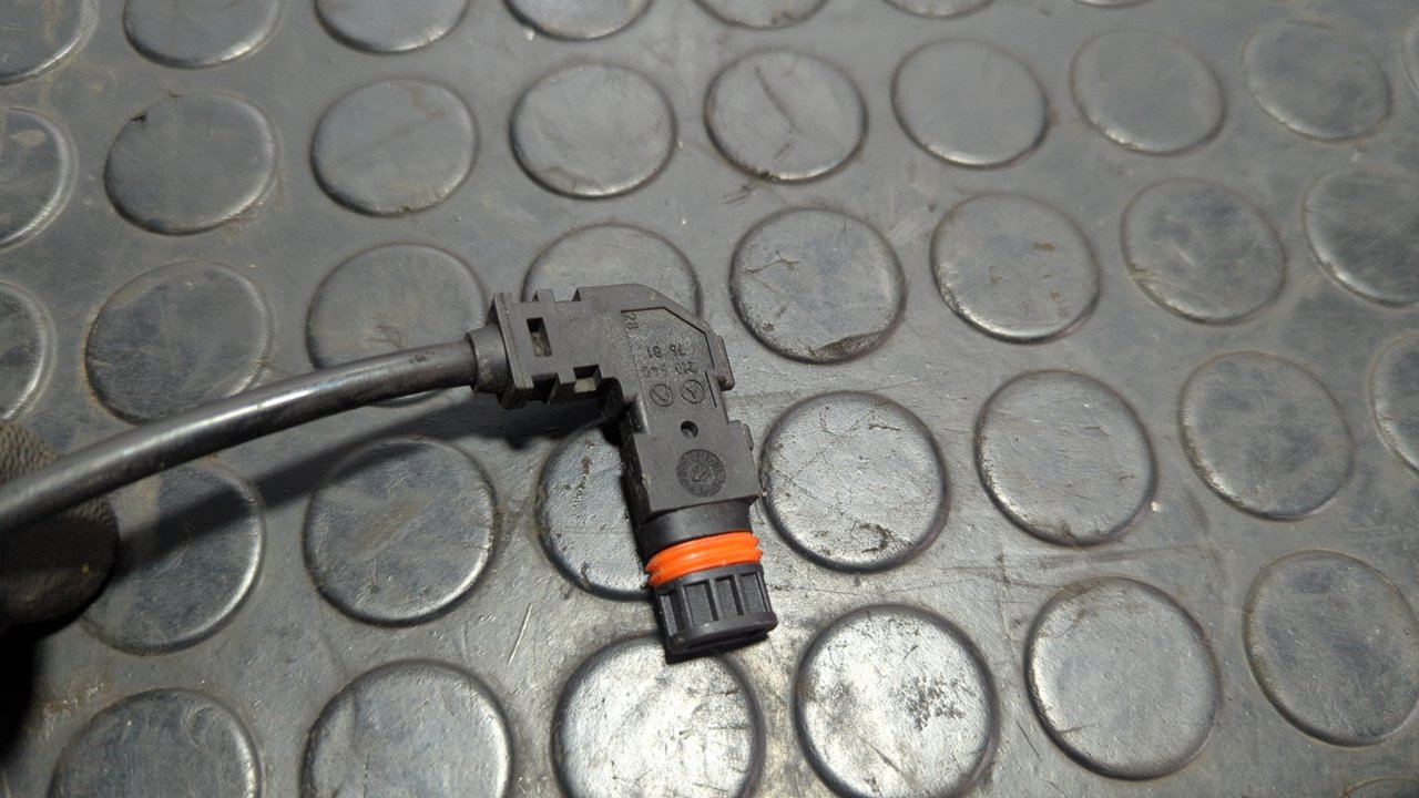 SENSOR ABS DELANTERO IZQUIERDO  MERCEDES-BENZ CLASE C (W204) LIM. - vista 3