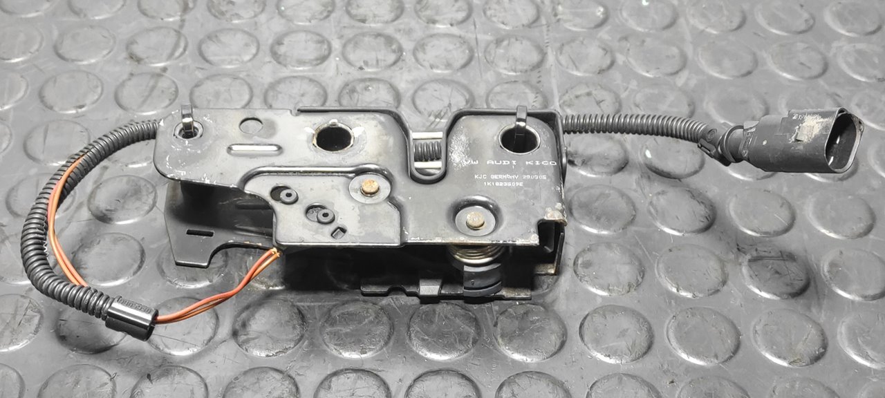 CERRADURA CAPO VOLKSWAGEN GOLF V BERLINA (1K1) - vista 4