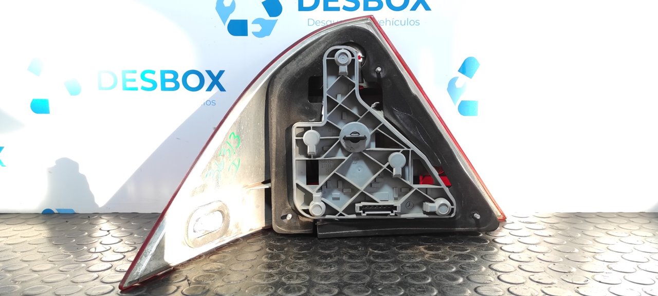 PILOTO TRASERO DERECHO MERCEDES-BENZ CLASE C (W203) BERLINA - vista 6