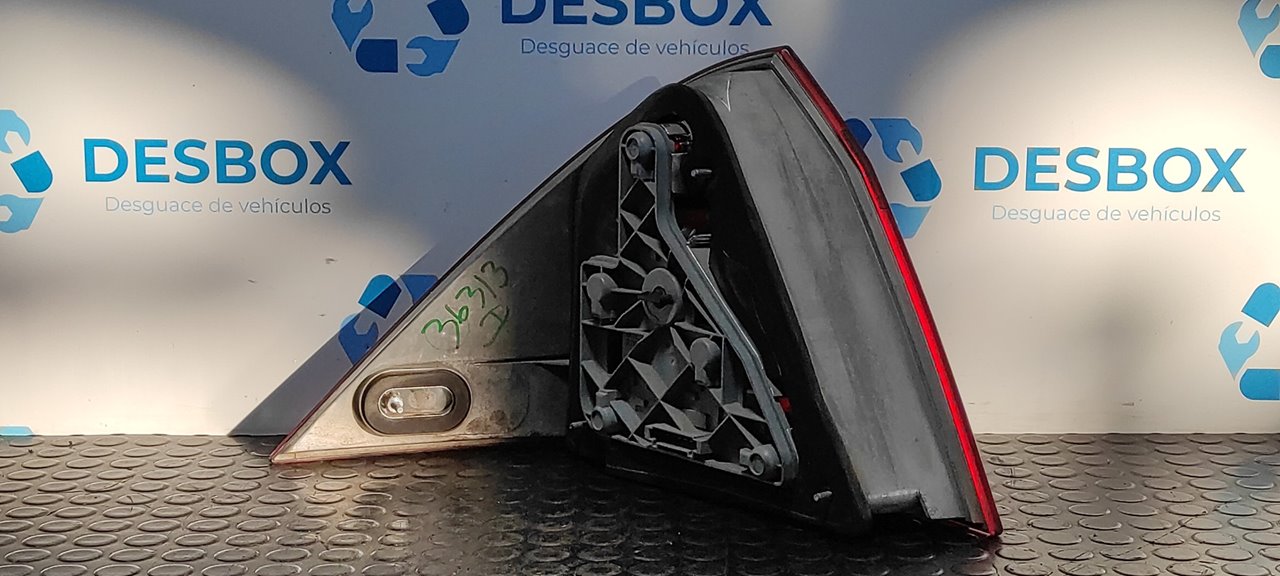 PILOTO TRASERO DERECHO MERCEDES-BENZ CLASE C (W203) BERLINA - vista 2