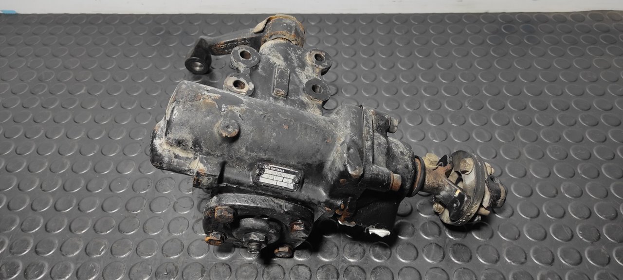 CAJA DIRECCION NISSAN PATROL (K/W160) - vista 3