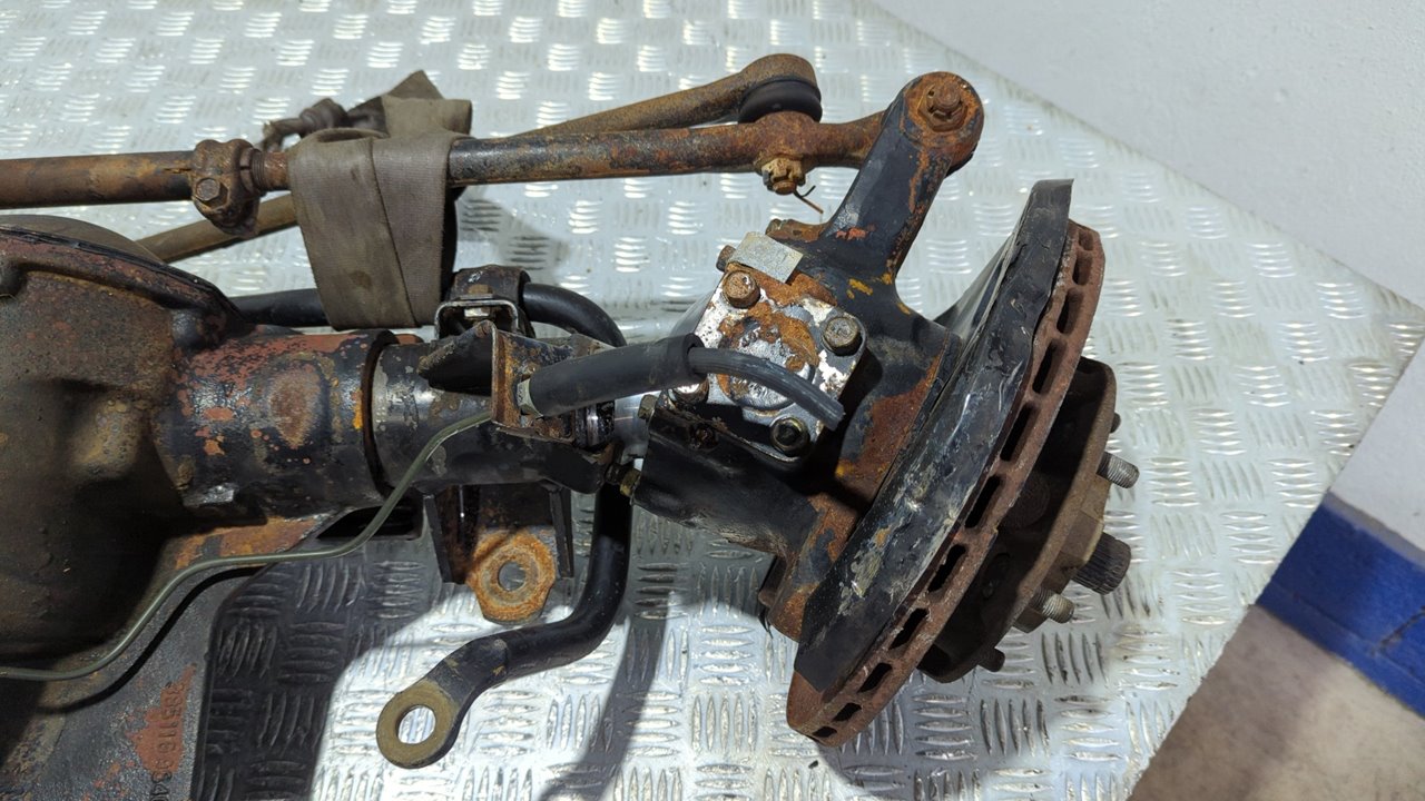 PUENTE DELANTERO NISSAN PATROL (K/W260) - vista 8