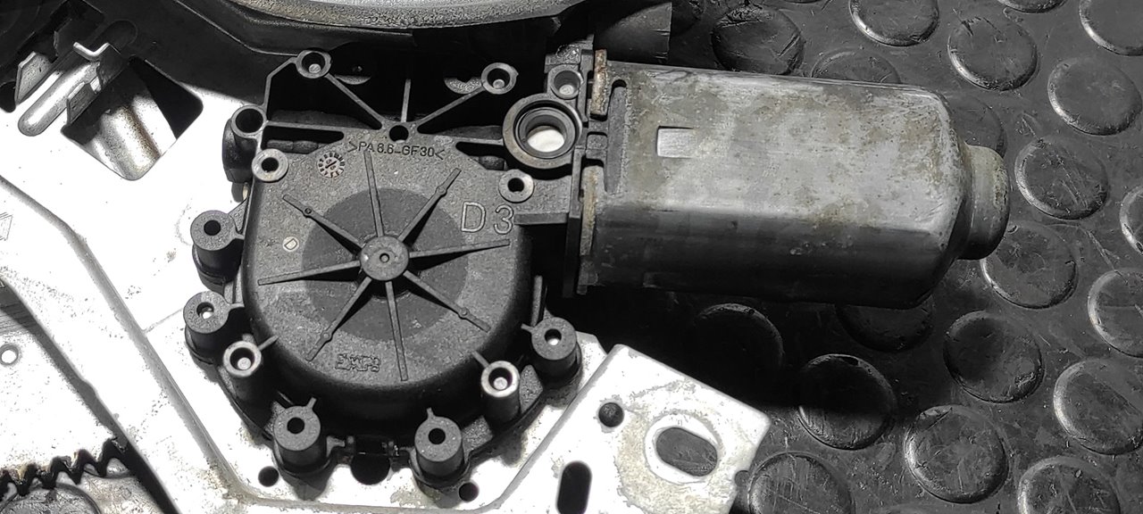 ELEVALUNAS DELANTERO IZQUIERDO RENAULT LAGUNA (B56) - vista 2