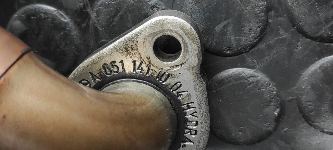 COLECTOR ESCAPE MERCEDES-BENZ CLASE C (W204) LIM. - vista 3