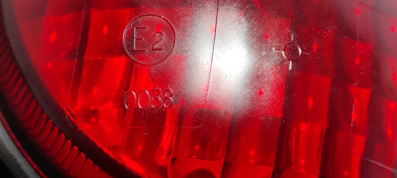 PILOTO TRASERO IZQUIERDO LIGIER NOVA - vista 2