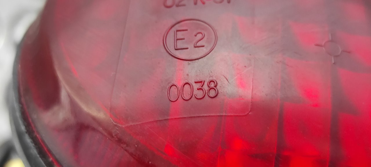 PILOTO TRASERO DERECHO LIGIER NOVA - vista 5