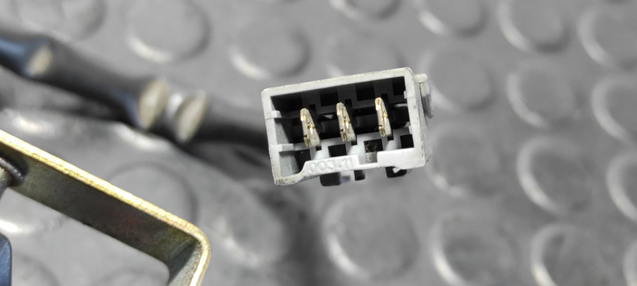 PILOTO TRASERO DERECHO LIGIER NOVA - vista 2