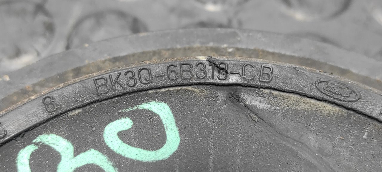 POLEA CIGUEÑAL FORD TRANSIT CAJA CERRADA '06 - vista 4