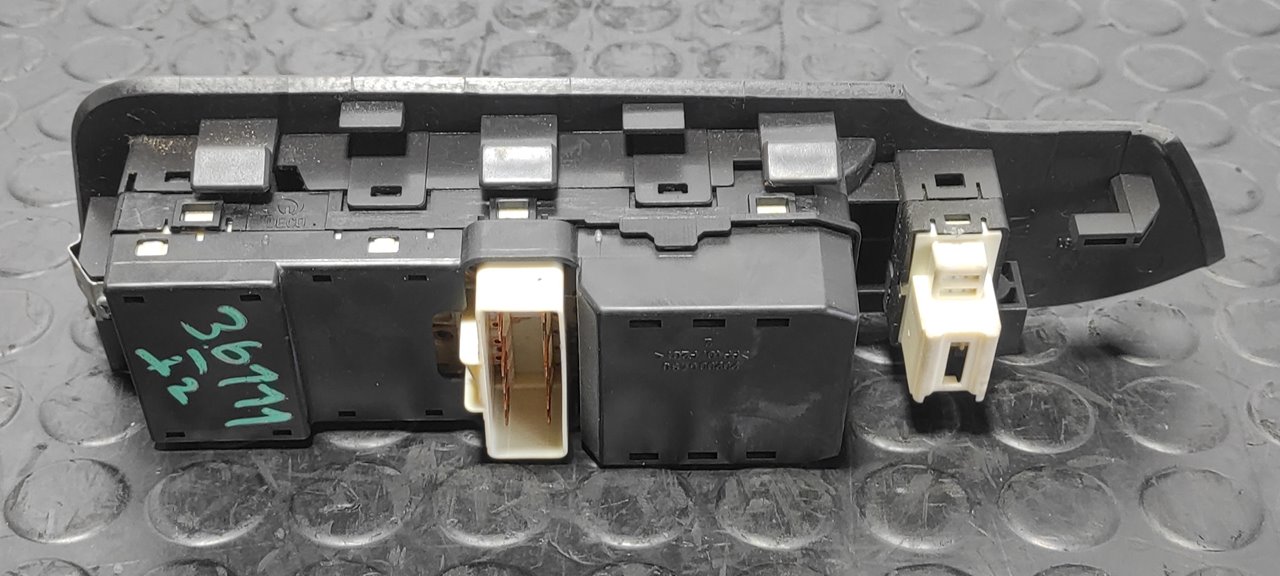 MANDO ELEVALUNAS DELANTERO IZQUIERDO CHEVROLET CAPTIVA - vista 6