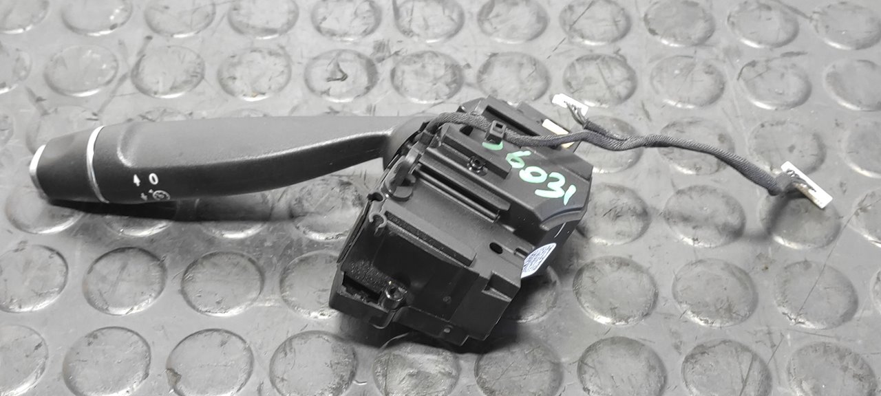 MANDO MULTIFUNCION MERCEDES-BENZ CLASE C (W204) LIM. - vista 2