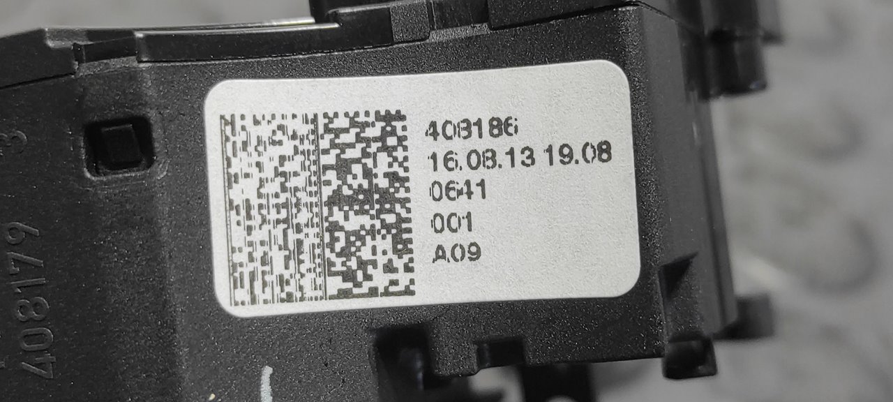 MANDO MULTIFUNCION MERCEDES-BENZ CLASE C (W204) LIM. - vista 3