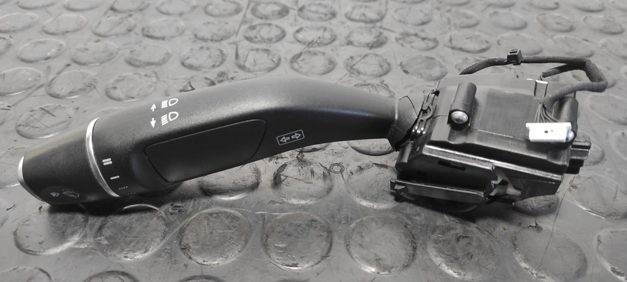 MANDO INTERMITENTES MERCEDES-BENZ CLASE C (W204) LIM.