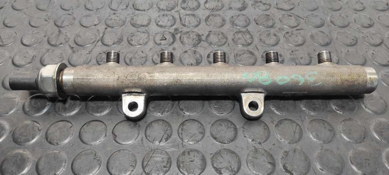 RAMPA INYECTORA FORD TRANSIT CAJA CERRADA '06 - vista 3