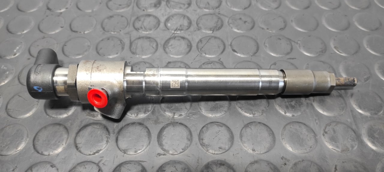 INYECTOR FORD TRANSIT CAJA CERRADA '06 - vista 2