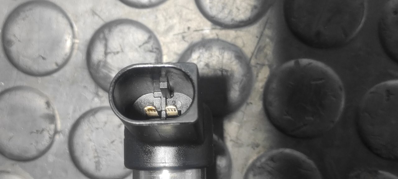 INYECTOR FORD TRANSIT CAJA CERRADA '06 - vista 3