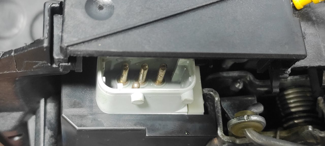 CERRADURA PUERTA DELANTERA IZQUIERDA BMW SERIE 5 BERLINA (E39) - vista 2