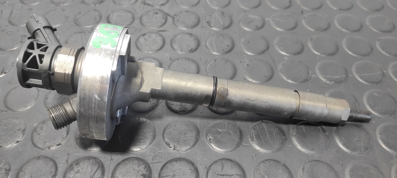 INYECTOR RENAULT MAXITY - vista 3