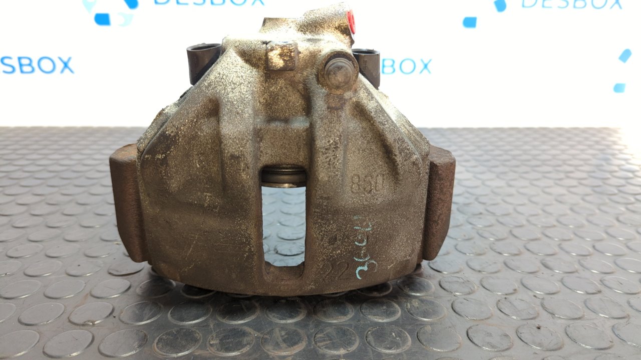 PINZA DE FRENO DELANTERA IZQUIERDA MERCEDES-BENZ VITO (W638) CAJA CERRADA