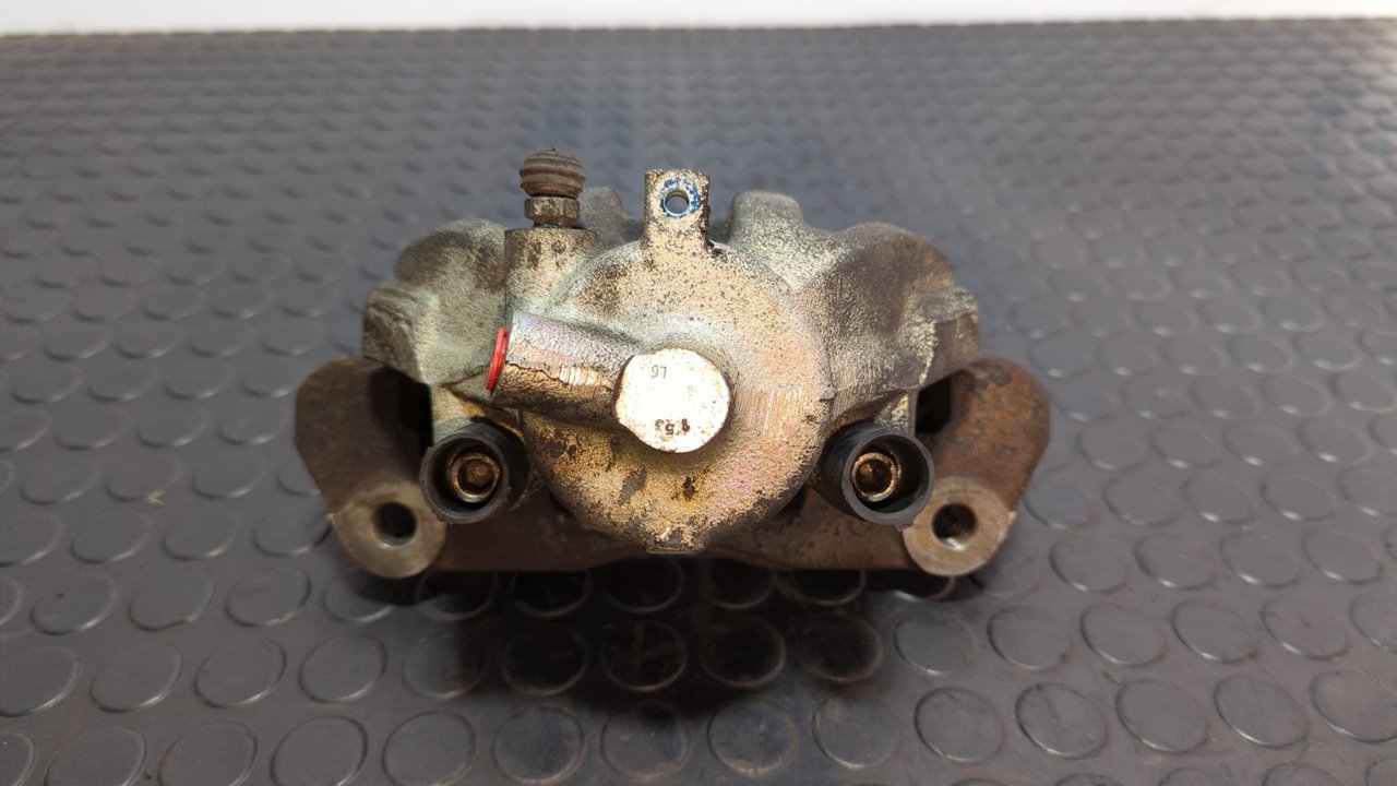 PINZA DE FRENO DELANTERA IZQUIERDA MERCEDES-BENZ VITO (W638) CAJA CERRADA - vista 4